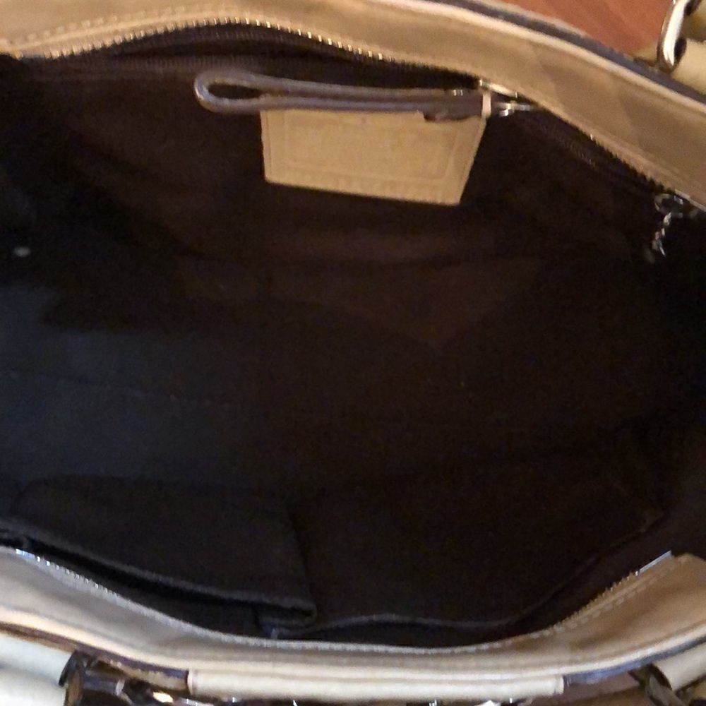 Coach Vintage leather tassel bag. - Picture 9 of 14